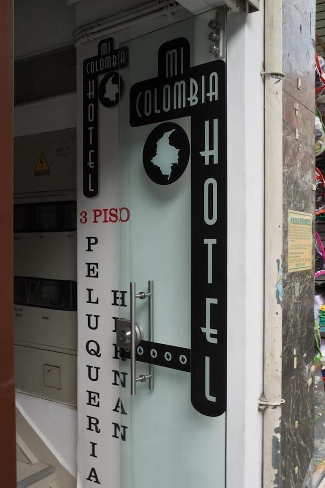 Ayenda 1254 Mi Colombia Hotel Medellín Kültér fotó
